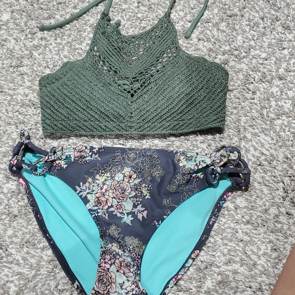 Bikini